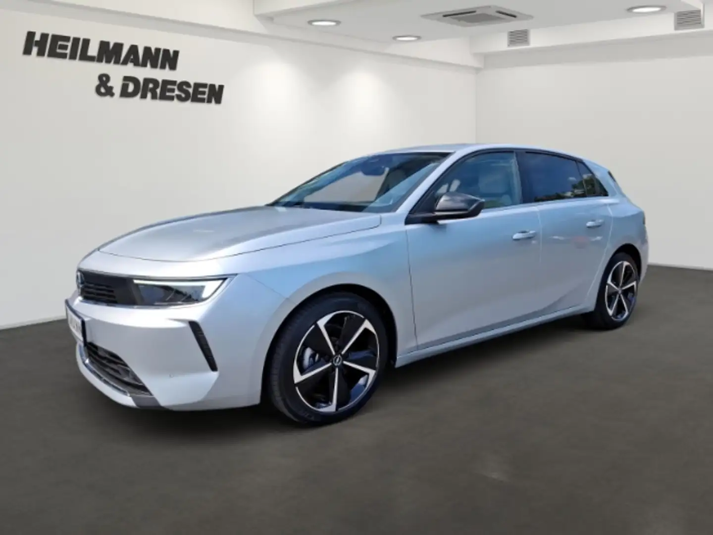 Opel Astra Elegance 1.2 Navi/Klimaautomatik/Keyless/PDC/Rückf Zilver - 1