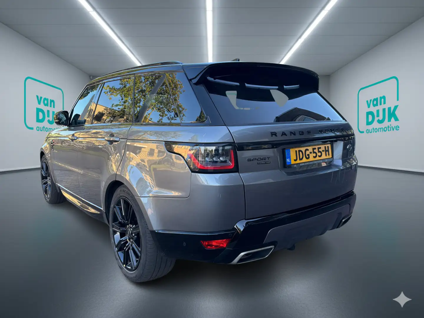Land Rover Range Rover Sport 2.0 P400e HSE SPORT PHEV PANORAMADAK LEER LUCHTVER Gris - 2