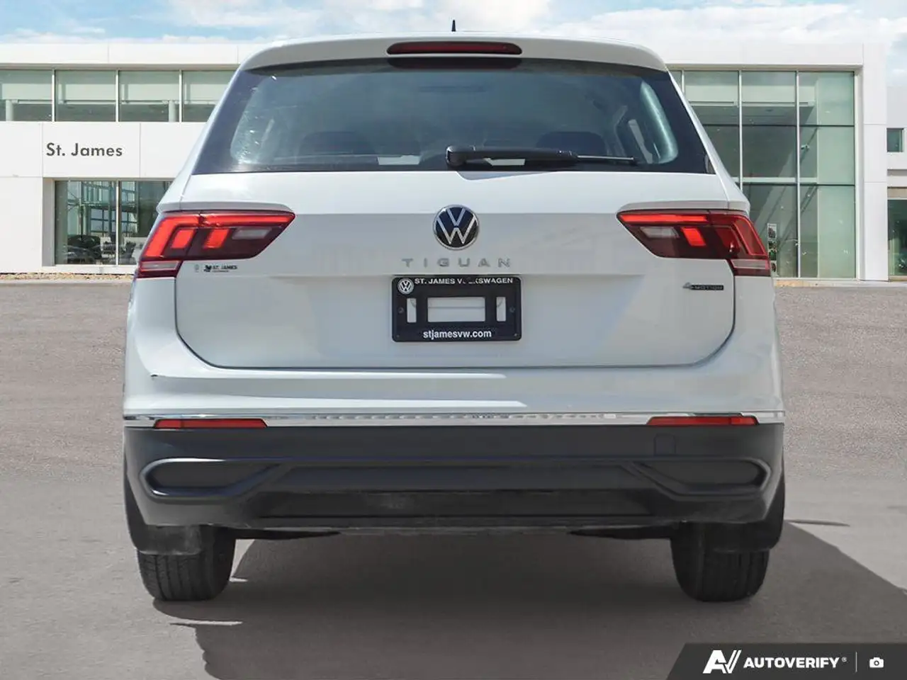 Volkswagen Tiguan снимка Volkswagen Tiguan
