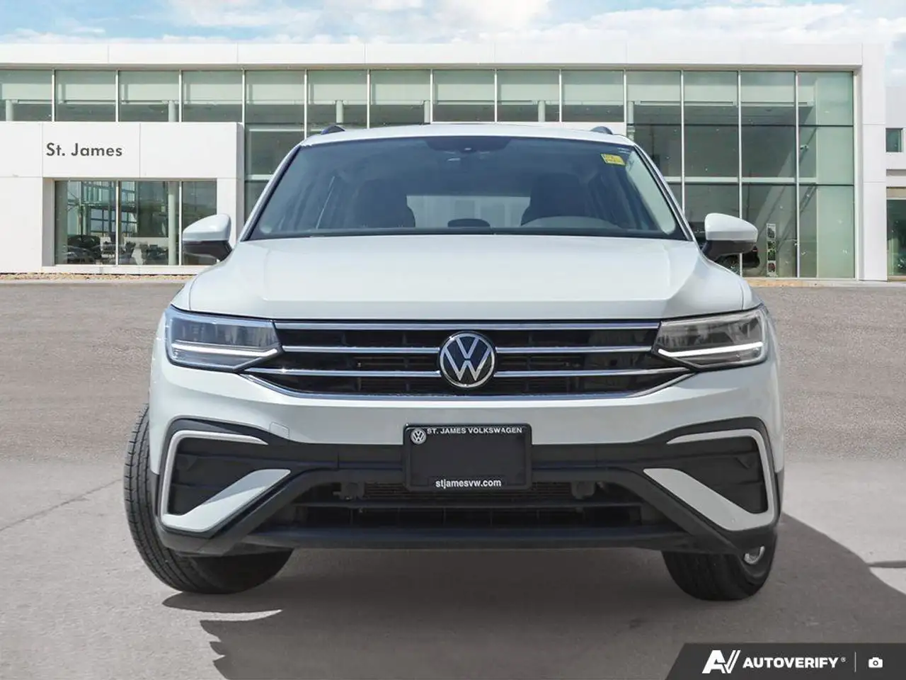 Volkswagen Tiguan снимка Volkswagen Tiguan