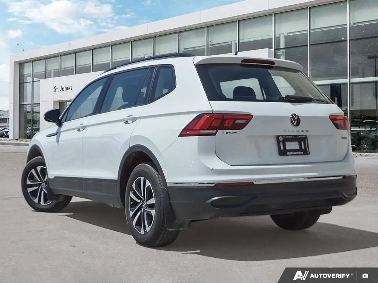 Volkswagen Tiguan снимка Volkswagen Tiguan