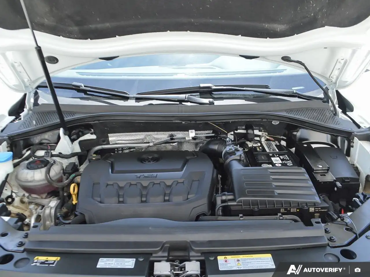 Volkswagen Tiguan снимка Volkswagen Tiguan