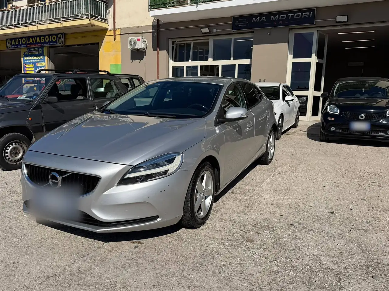 Volvo V40