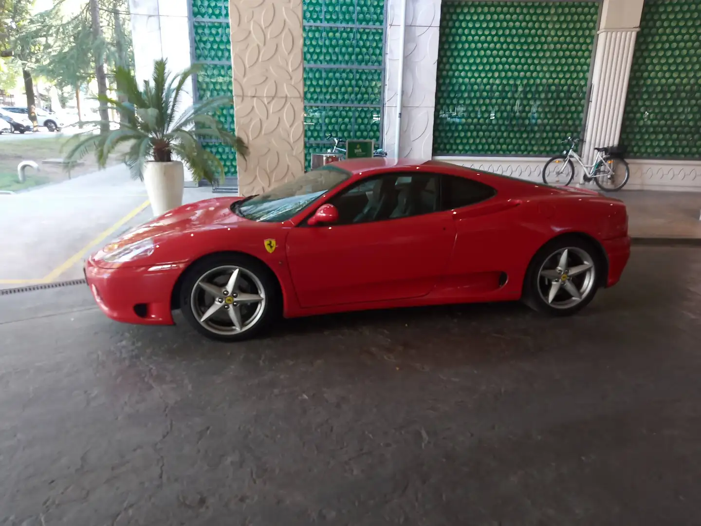 Ferrari 360 360 Modena F1 F1 Rot - 1