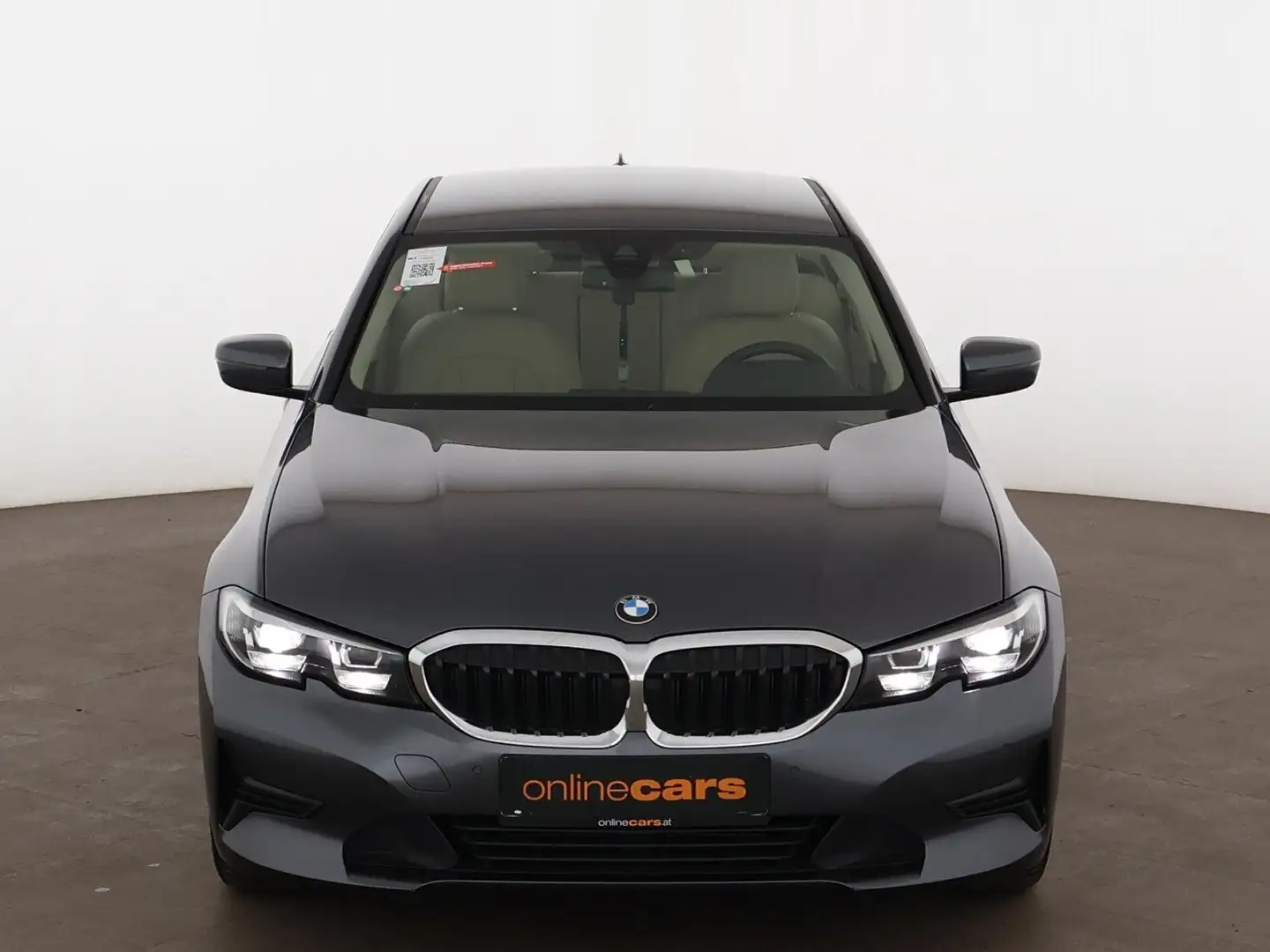 BMW 318 d Limousine Advantage Aut LED DIGITAL-TACHO Grau - 2