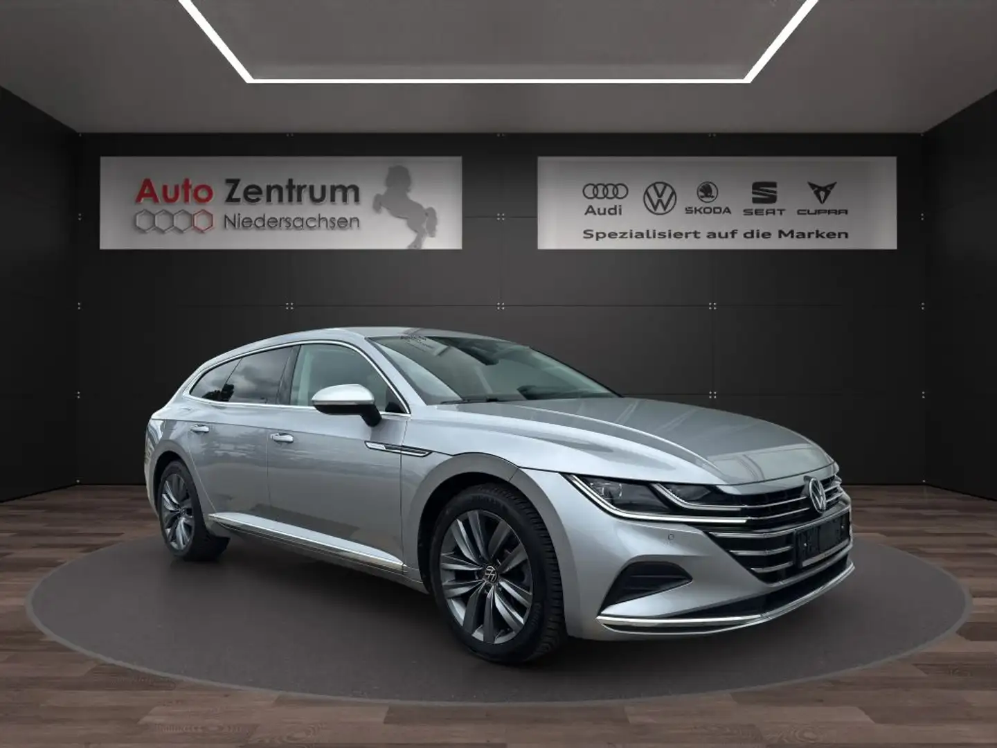 Volkswagen Arteon Shoot Brake 2.0 TSI Elegance CarPlay AHK*Kamera Silber - 1