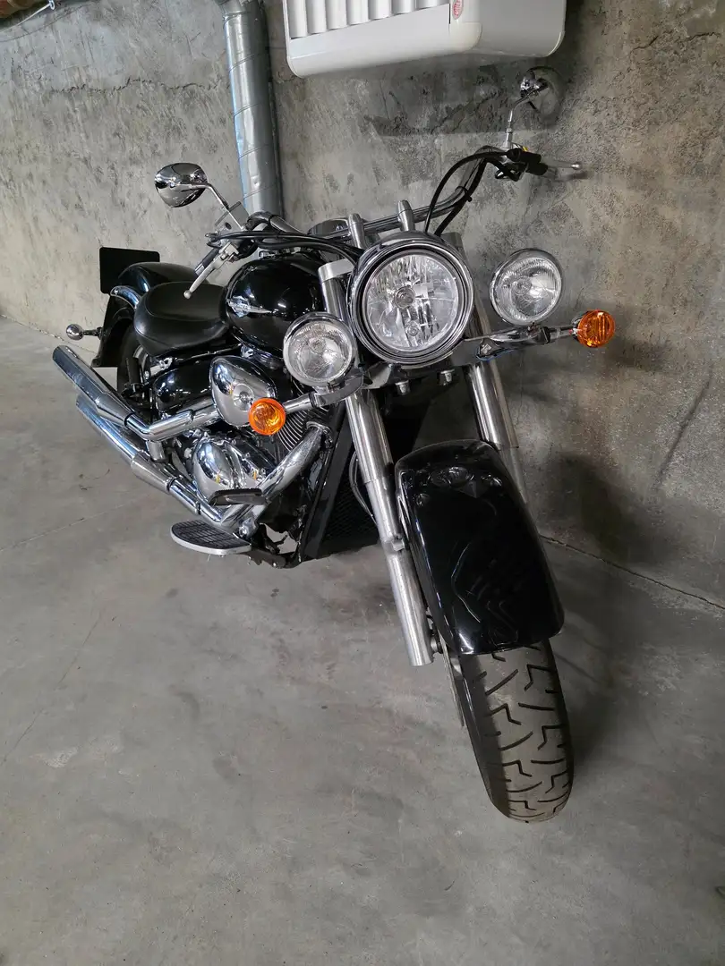 Suzuki VL 800 Intruder Schwarz - 2