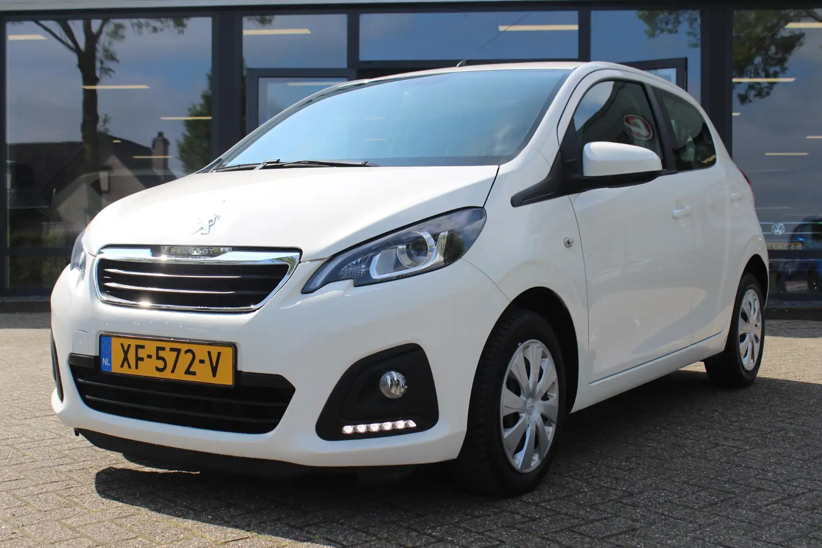 Peugeot 108 1.0 e-VTi Active Weiß - 2