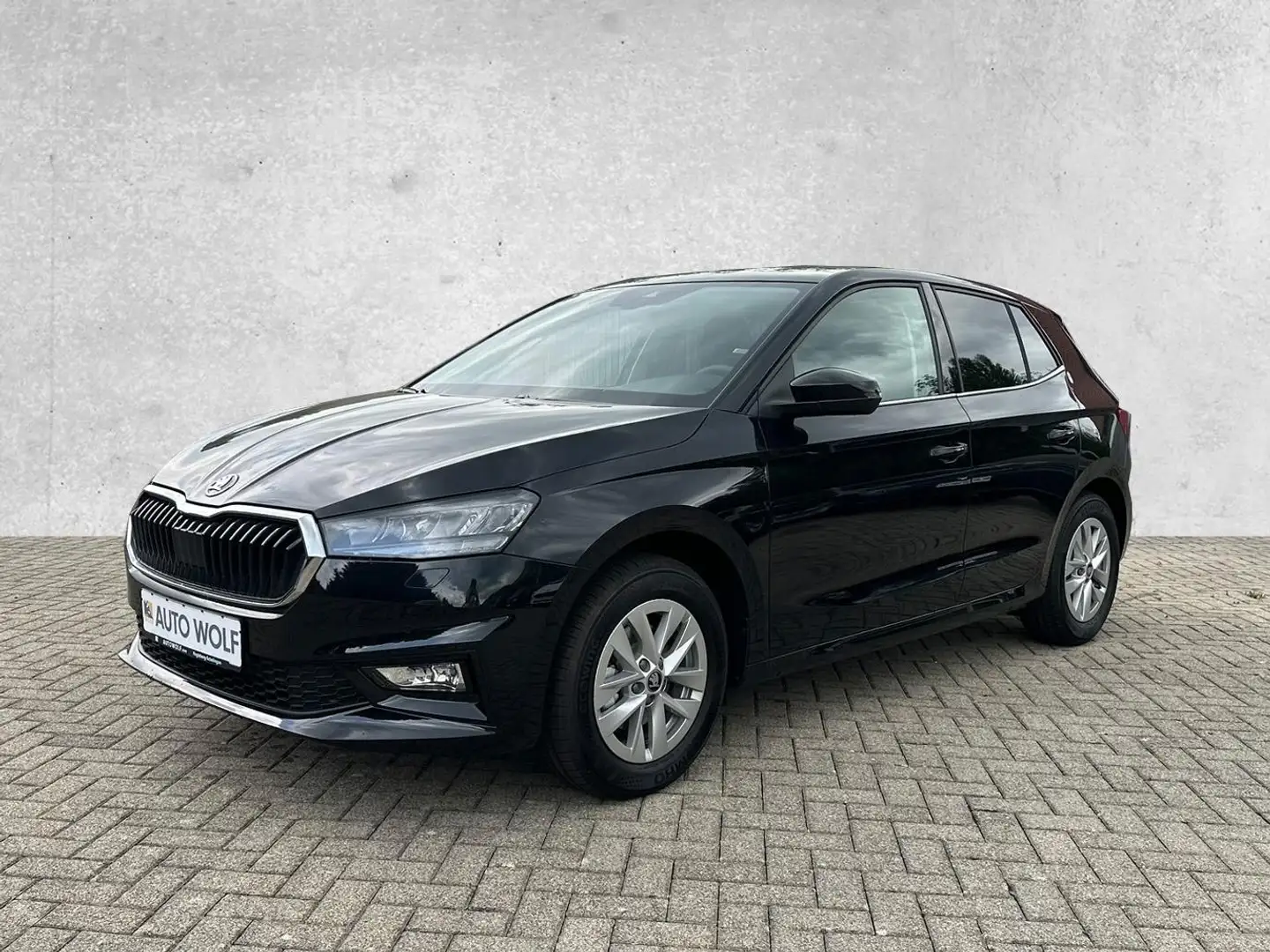 Skoda Fabia Selection 1.0 TSI DSG Android Auto*SHZ*Kamera Schwarz - 2