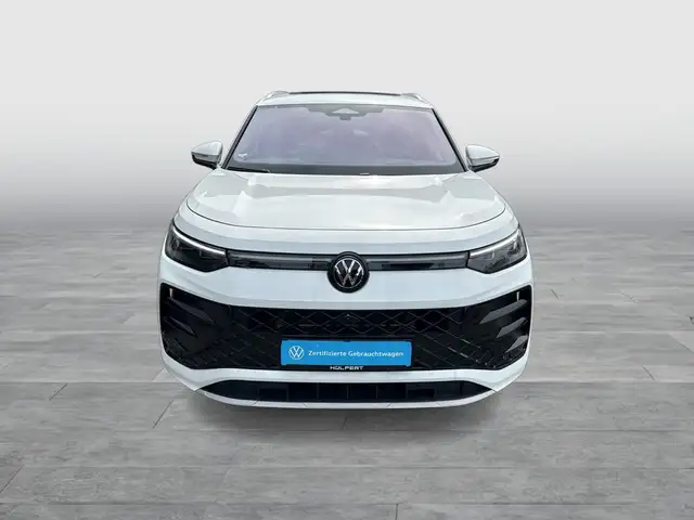 Volkswagen Tayron view 6