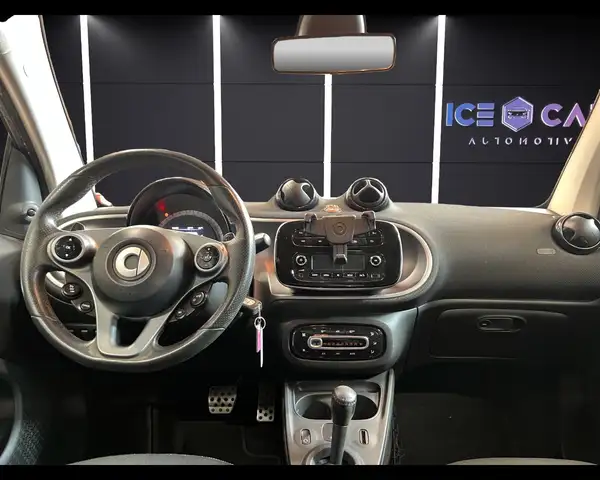 smart Fortwo view 10