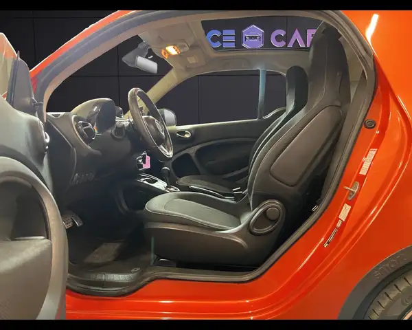 smart Fortwo view 9
