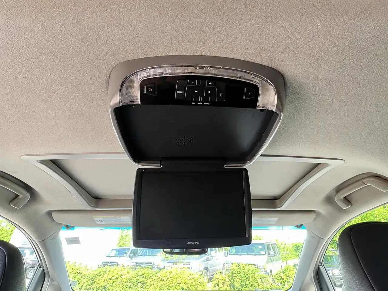 Toyota Sienna снимка Toyota Sienna