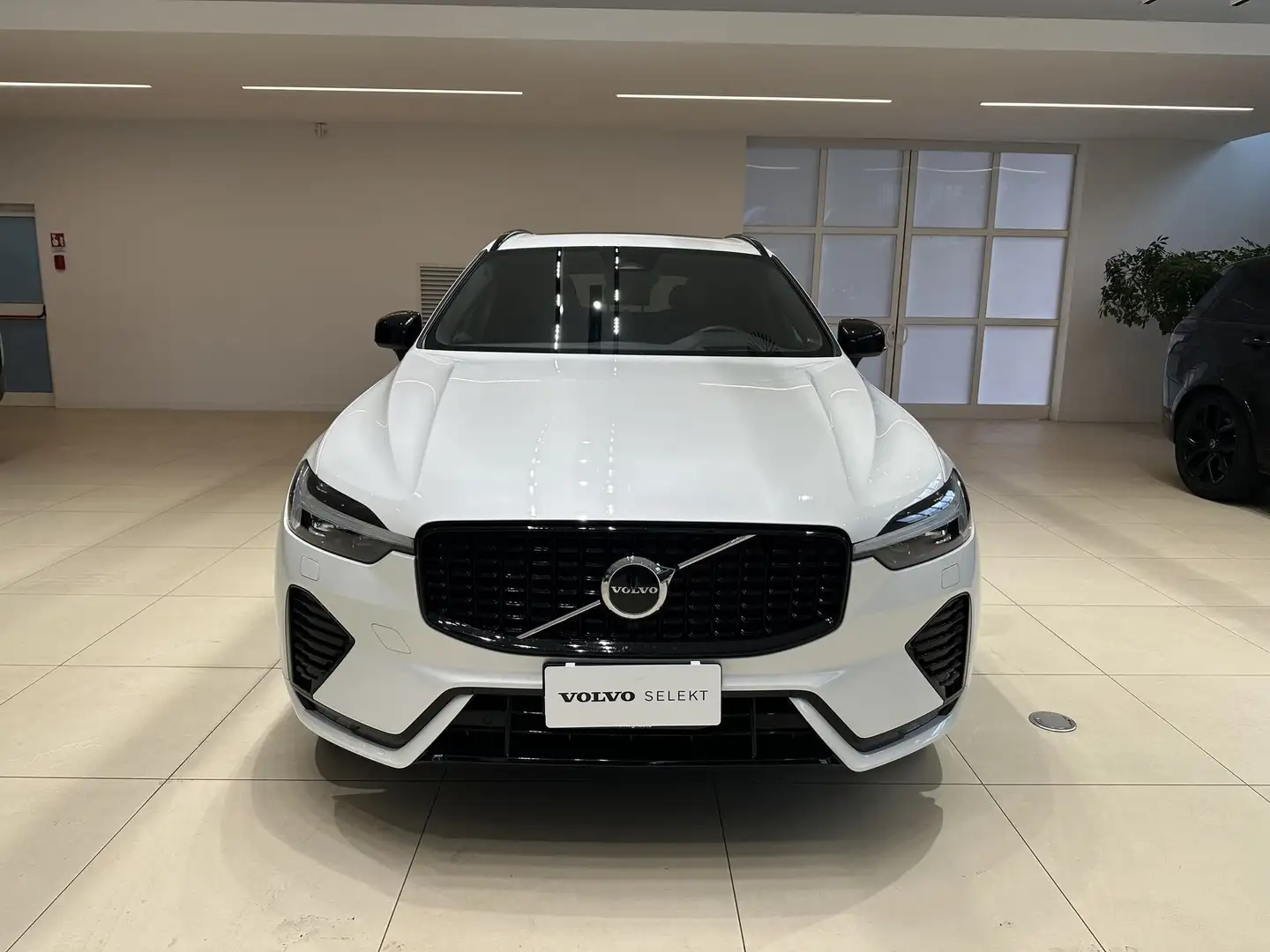 Volvo XC60 XC60 B4 (d) AWD automatico Ultimate Dark - AUTOCA Bianco - 2
