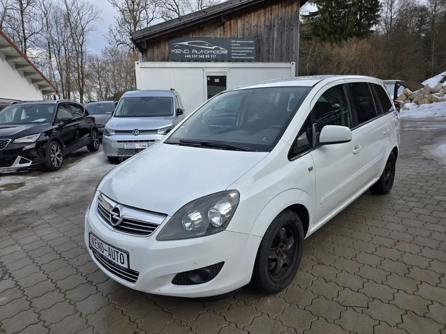 Opel Zafira B Design Edition Weiß - 1