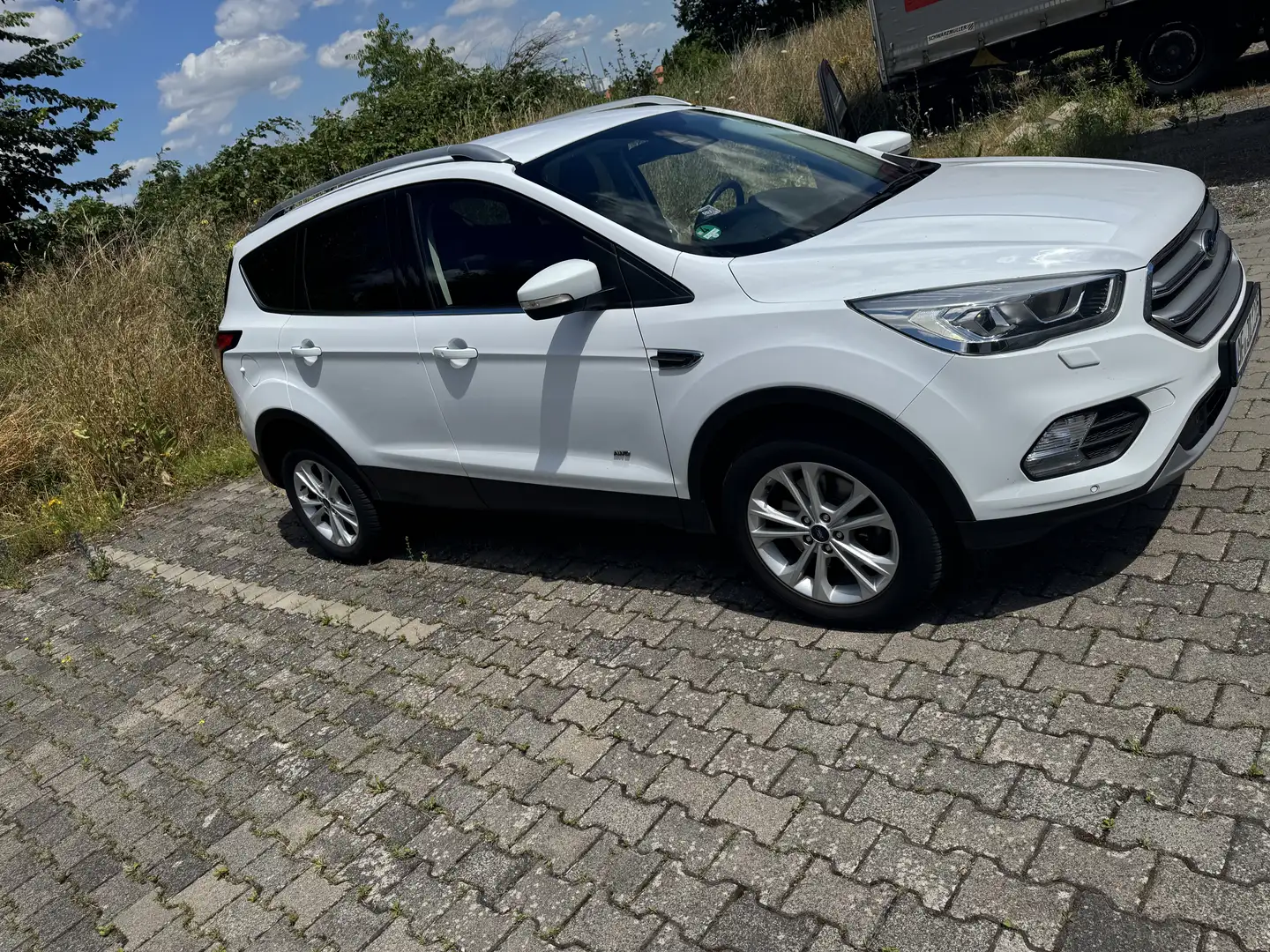 Ford Kuga Titanium Weiß - 2