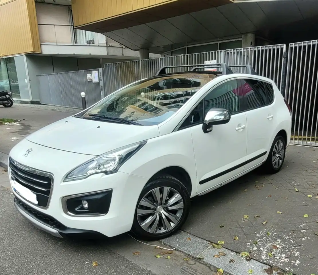 Peugeot 3008 1.6 HDi 115ch FAP Allure