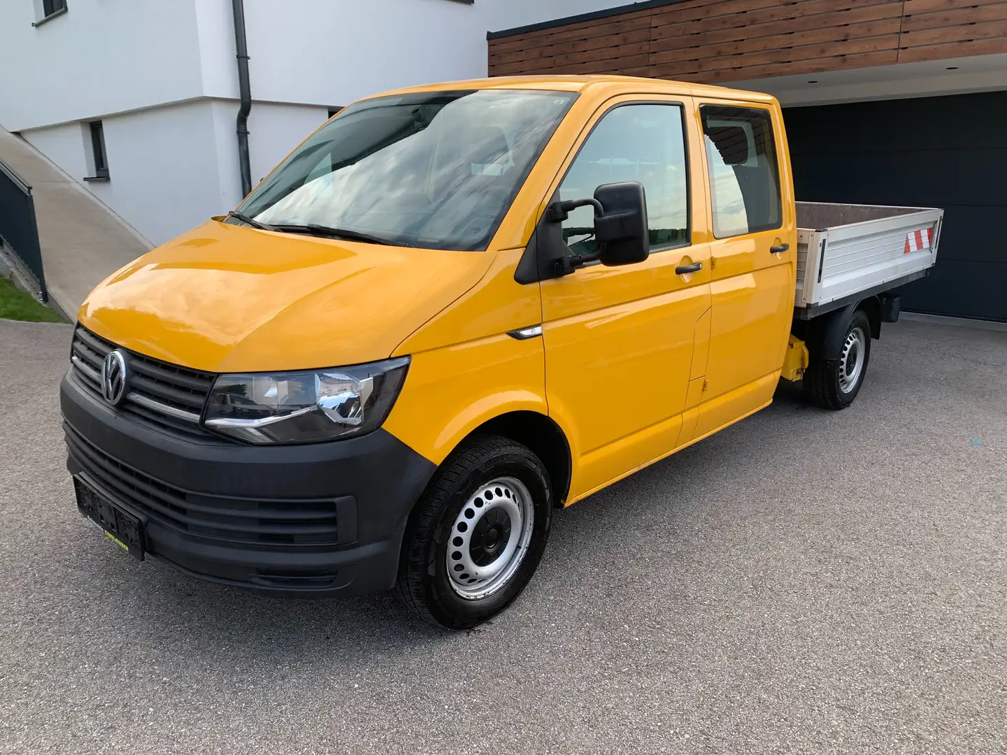 Volkswagen T6 Transporter 4Motion Doka-Pritsche,TEMPOMAT,STANDHEITZUNG Gelb - 1