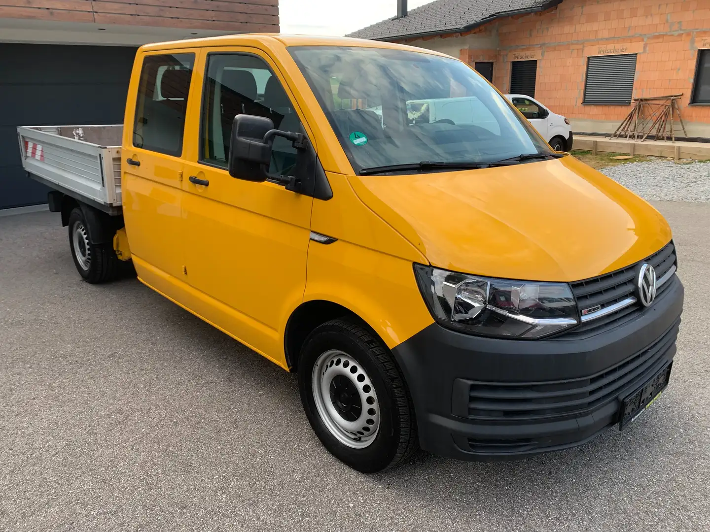 Volkswagen T6 Transporter 4Motion Doka-Pritsche,TEMPOMAT,STANDHEITZUNG Gelb - 2