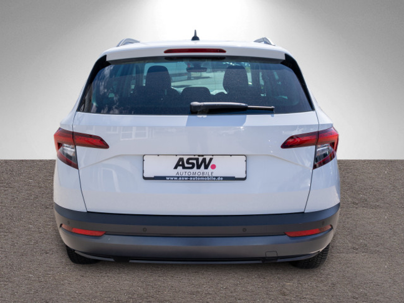 Skoda Karoq Style 1.5 TSI LED Navi ACC RFK AHK SHZ PDC — photo 6