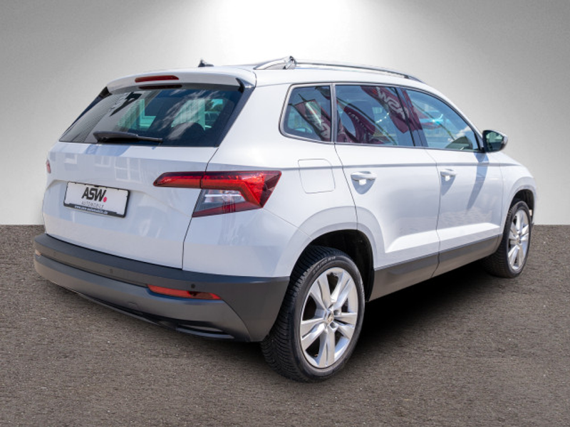 Skoda Karoq Style 1.5 TSI LED Navi ACC RFK AHK SHZ PDC — photo 3