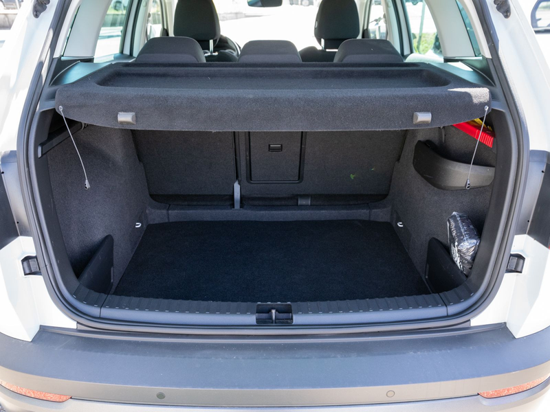 Skoda Karoq Style 1.5 TSI LED Navi ACC RFK AHK SHZ PDC — photo 9