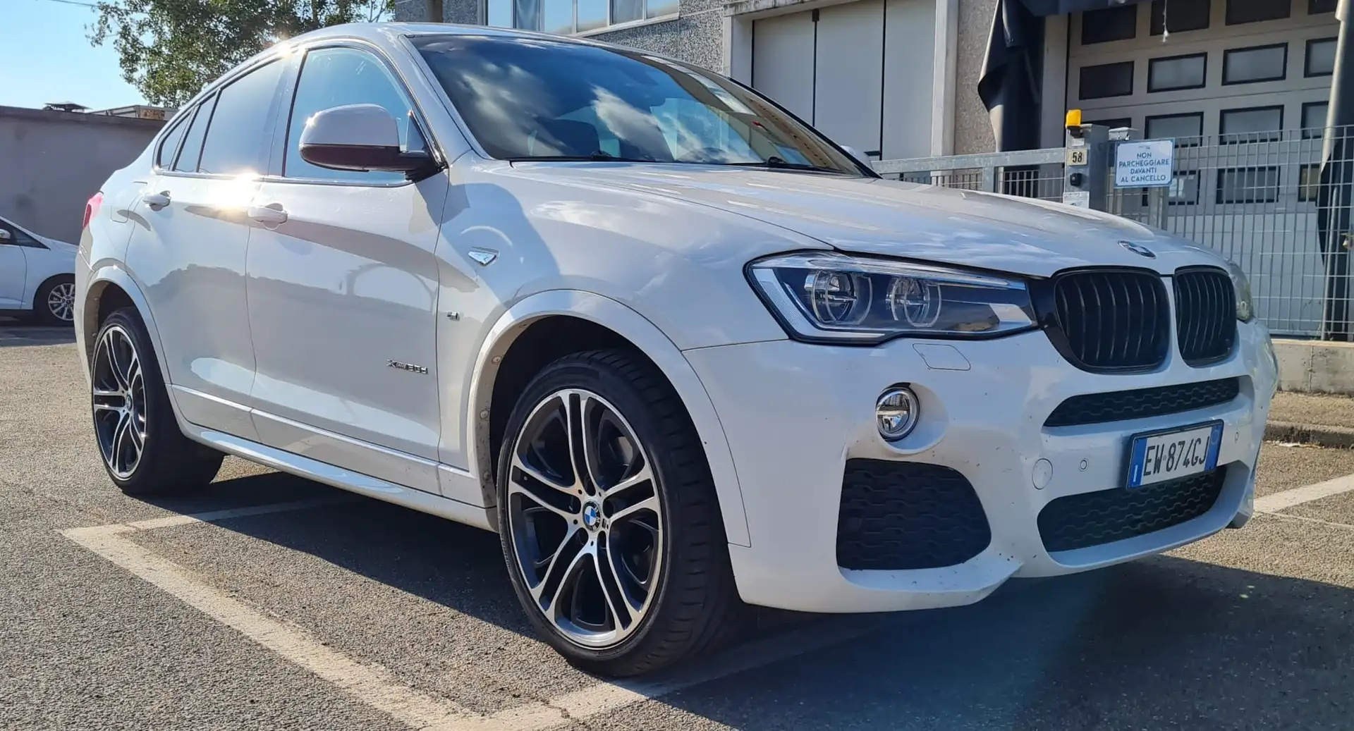 BMW X4 X4 F26 xdrive30dA Msport Белый - 2