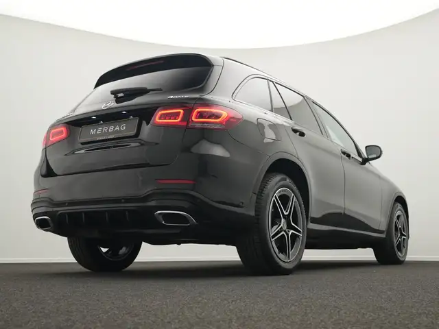 Mercedes-Benz GLC view 11