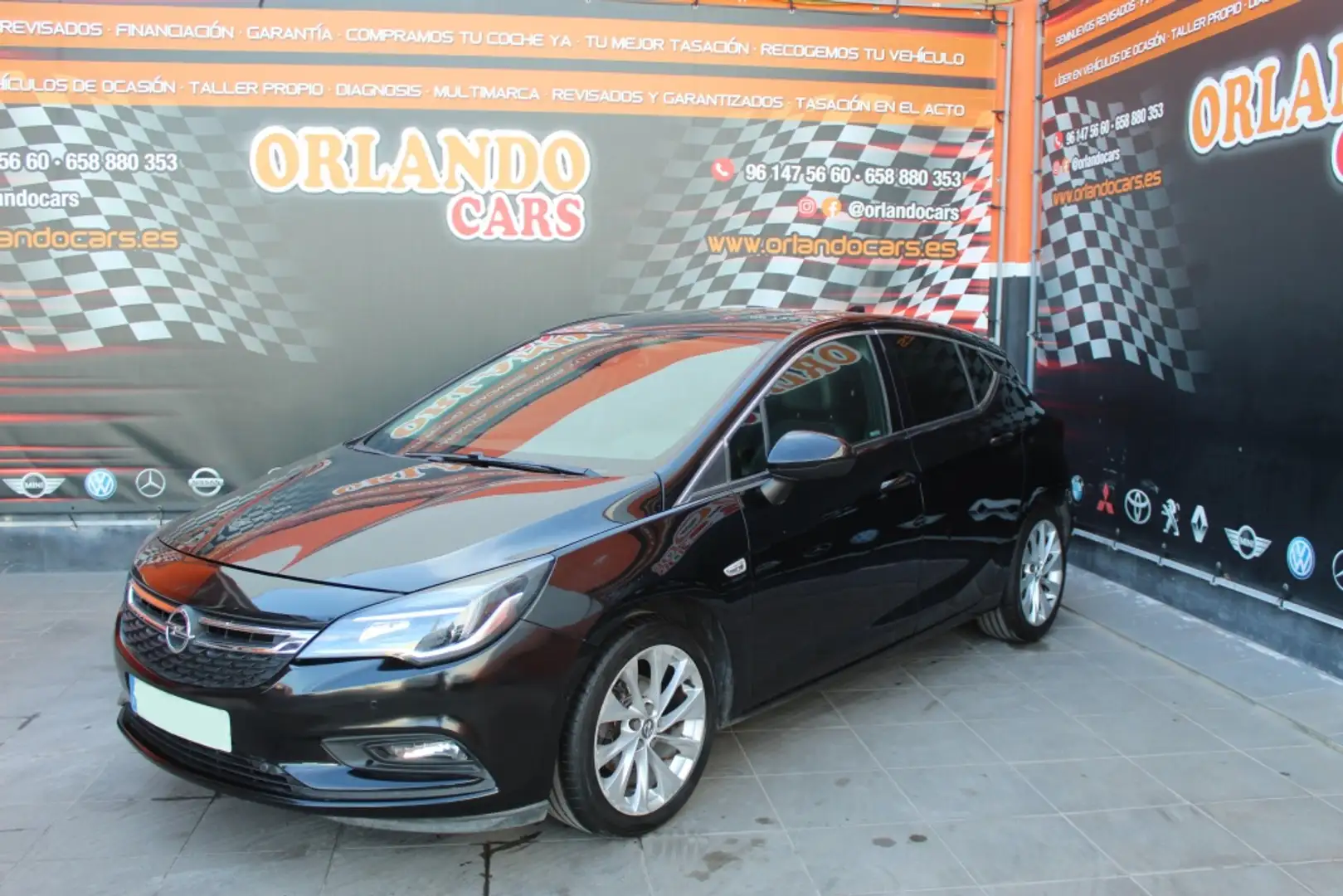 Opel Astra 1.4T S/S Excellence 150 Negro - 1