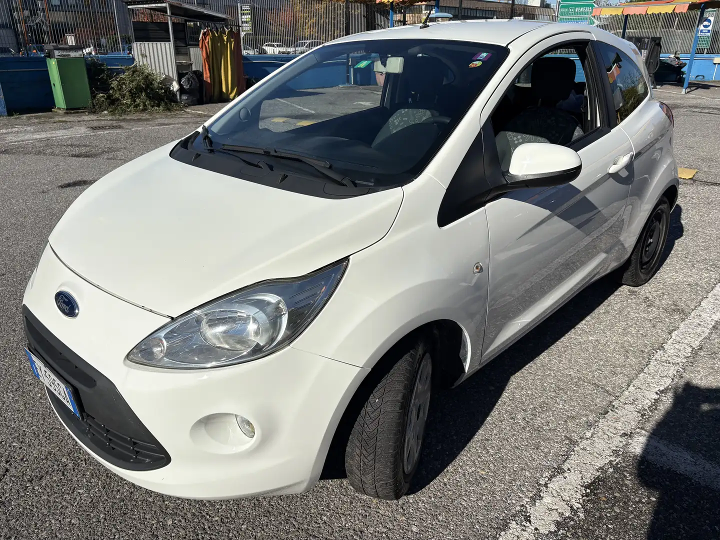Ford Ka/Ka+ Ka 1.3 Open Collection 70cv per neopatentati Bianco - 1