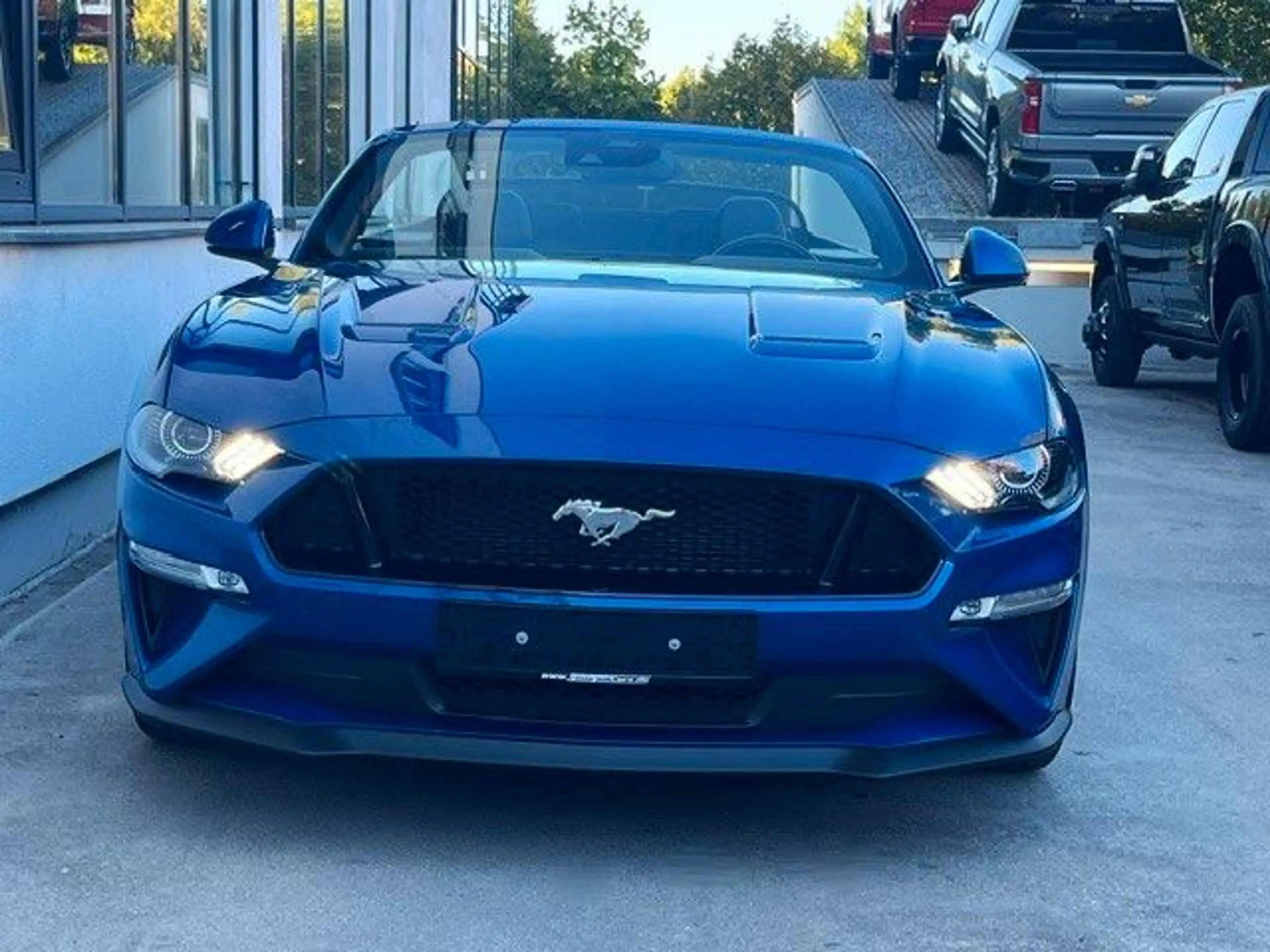 Ford Mustang GT Convertible V8 EU Modell — photo 2