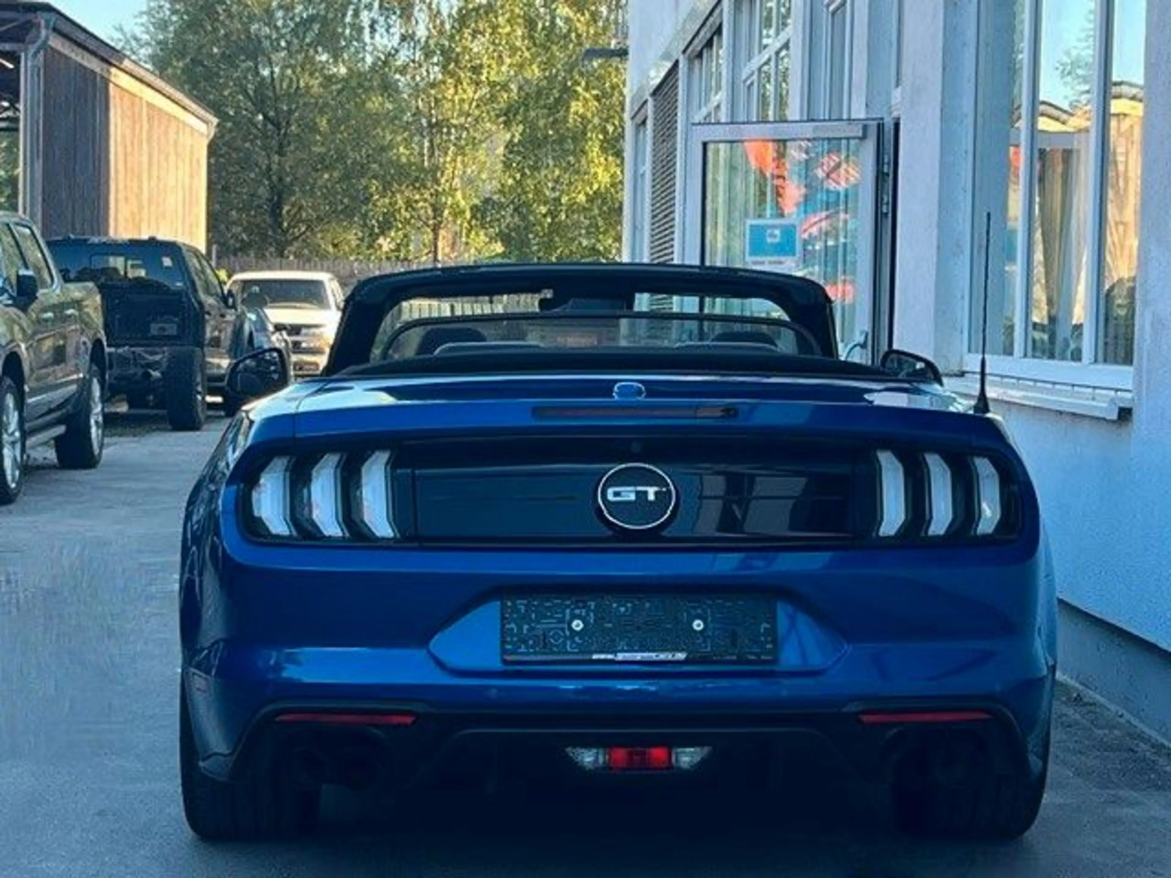 Ford Mustang GT Convertible V8 EU Modell — photo 6