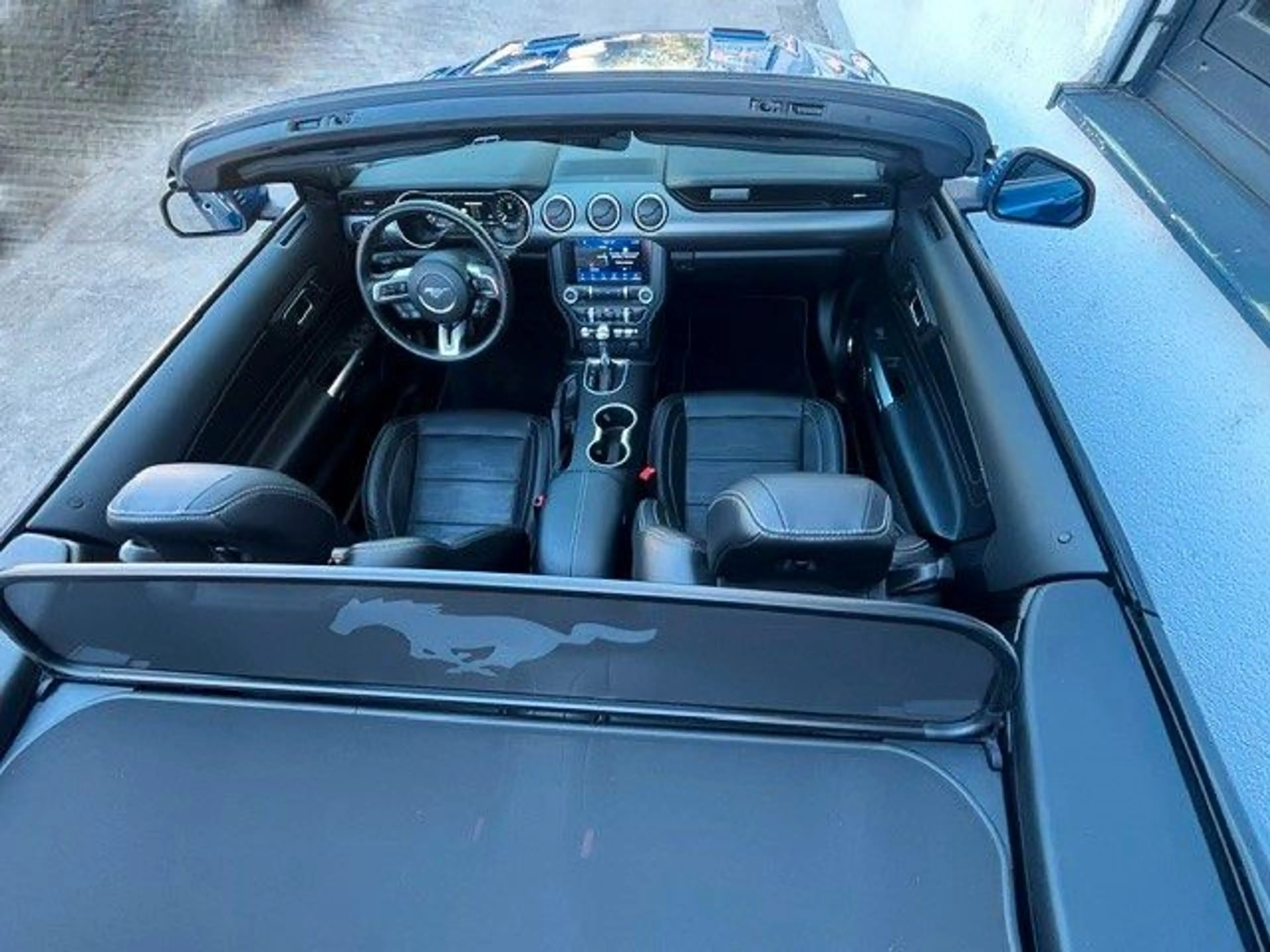 Ford Mustang GT Convertible V8 EU Modell — photo 12