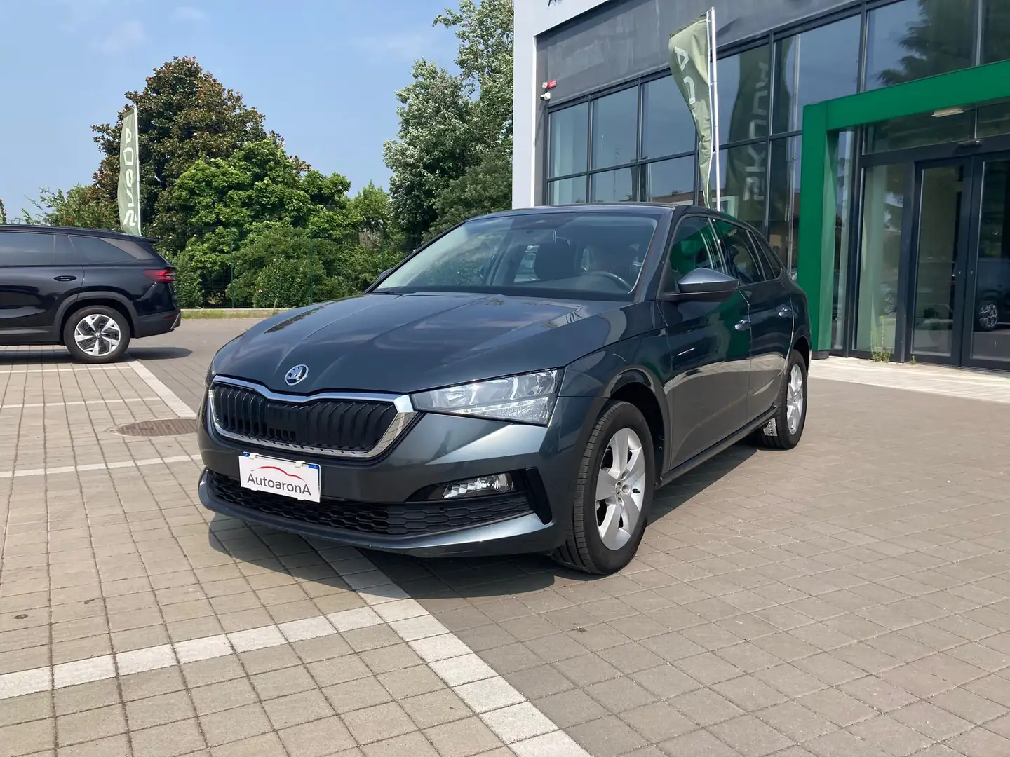 Skoda Scala Scala 1.6 tdi Ambition 115cv Сірий - 1