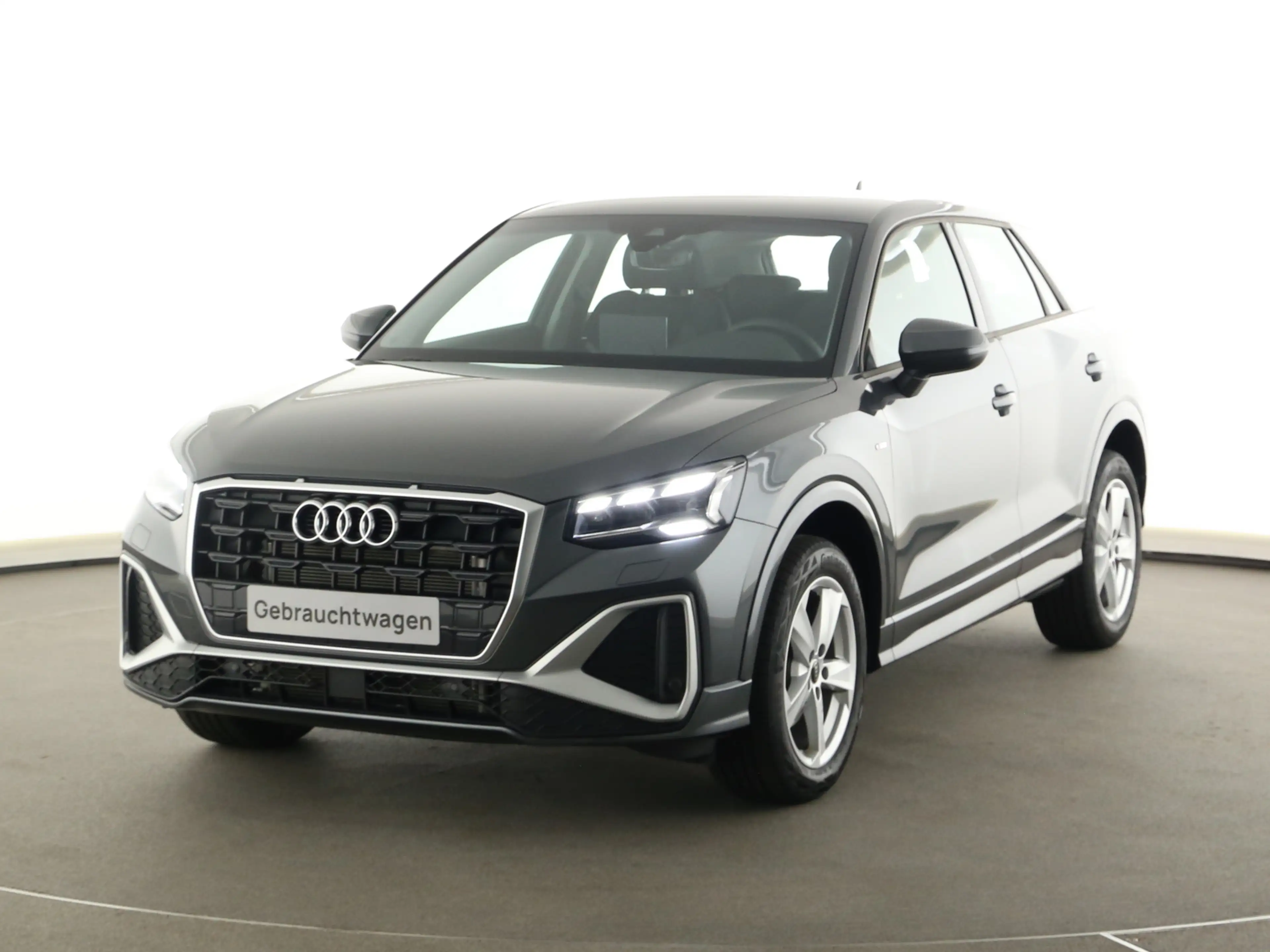 Audi Q2 1.5 TFSI S tronic S line — photo 2