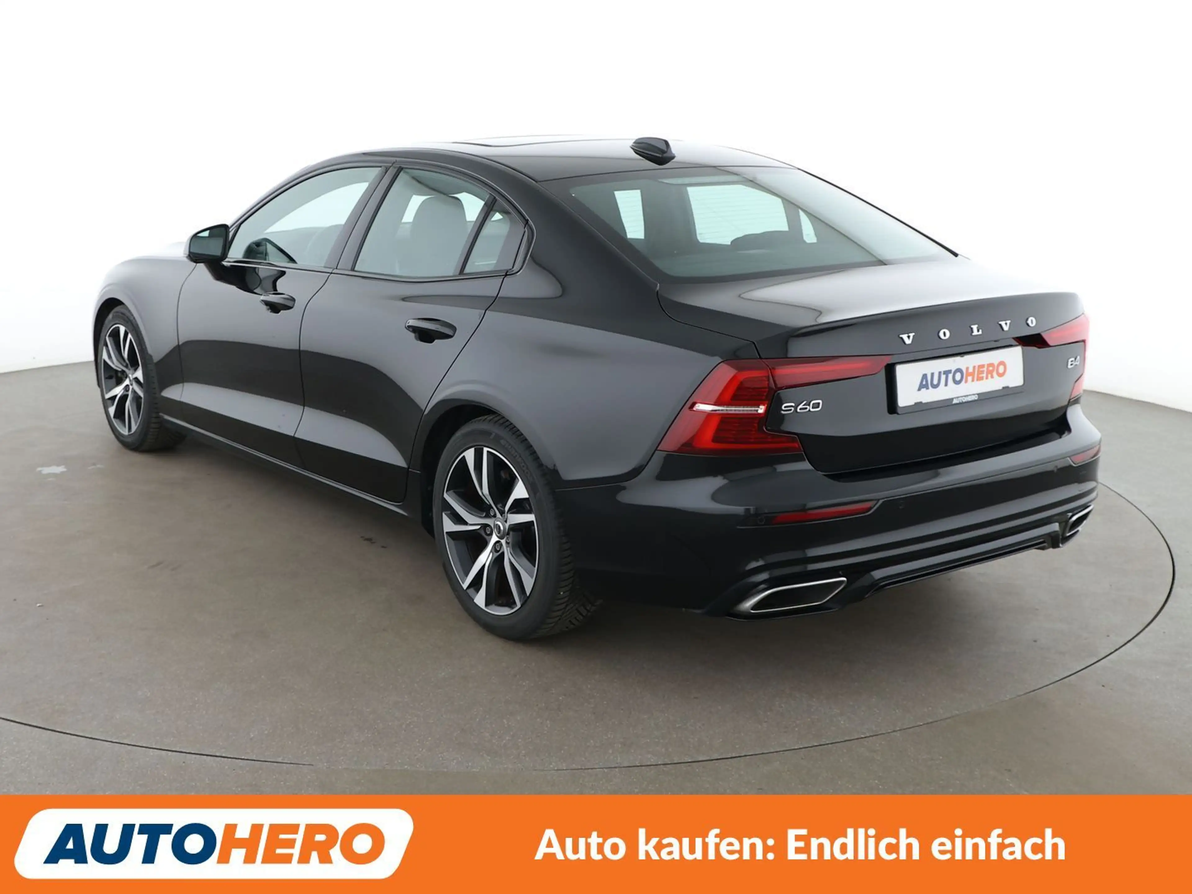 Volvo S60 2.0 B4 R-Design Aut.*NAVI*LED*TEMPO*CAM*PDC*SHZ* — photo 4