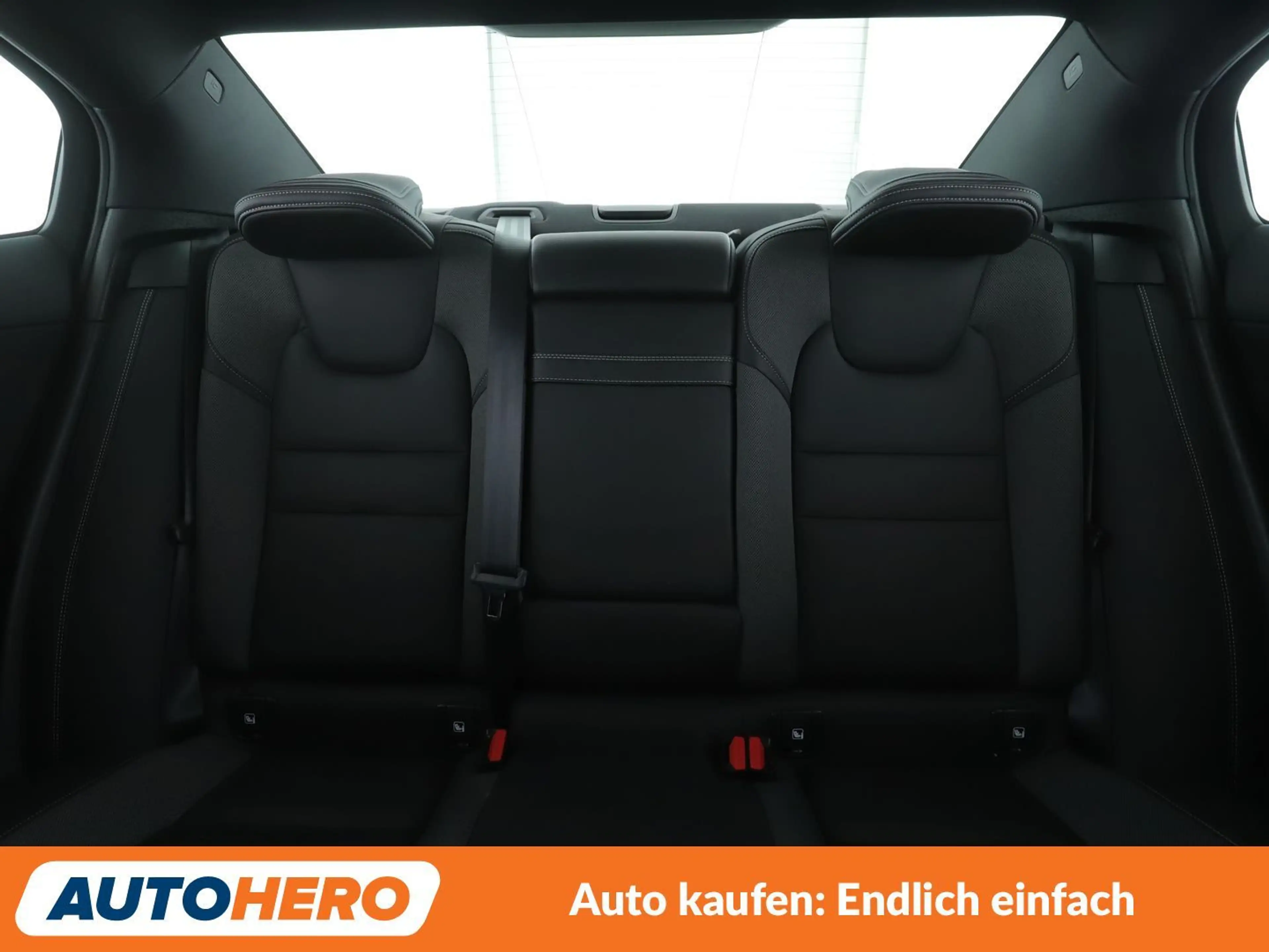Volvo S60 2.0 B4 R-Design Aut.*NAVI*LED*TEMPO*CAM*PDC*SHZ* — photo 15