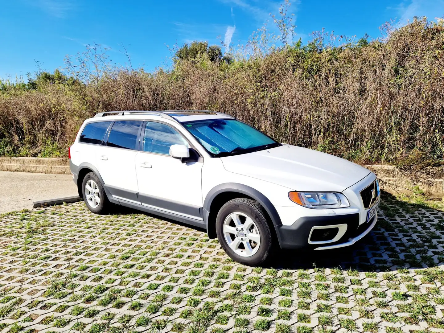 Volvo XC70 3.2 Momentum Aut. - 2