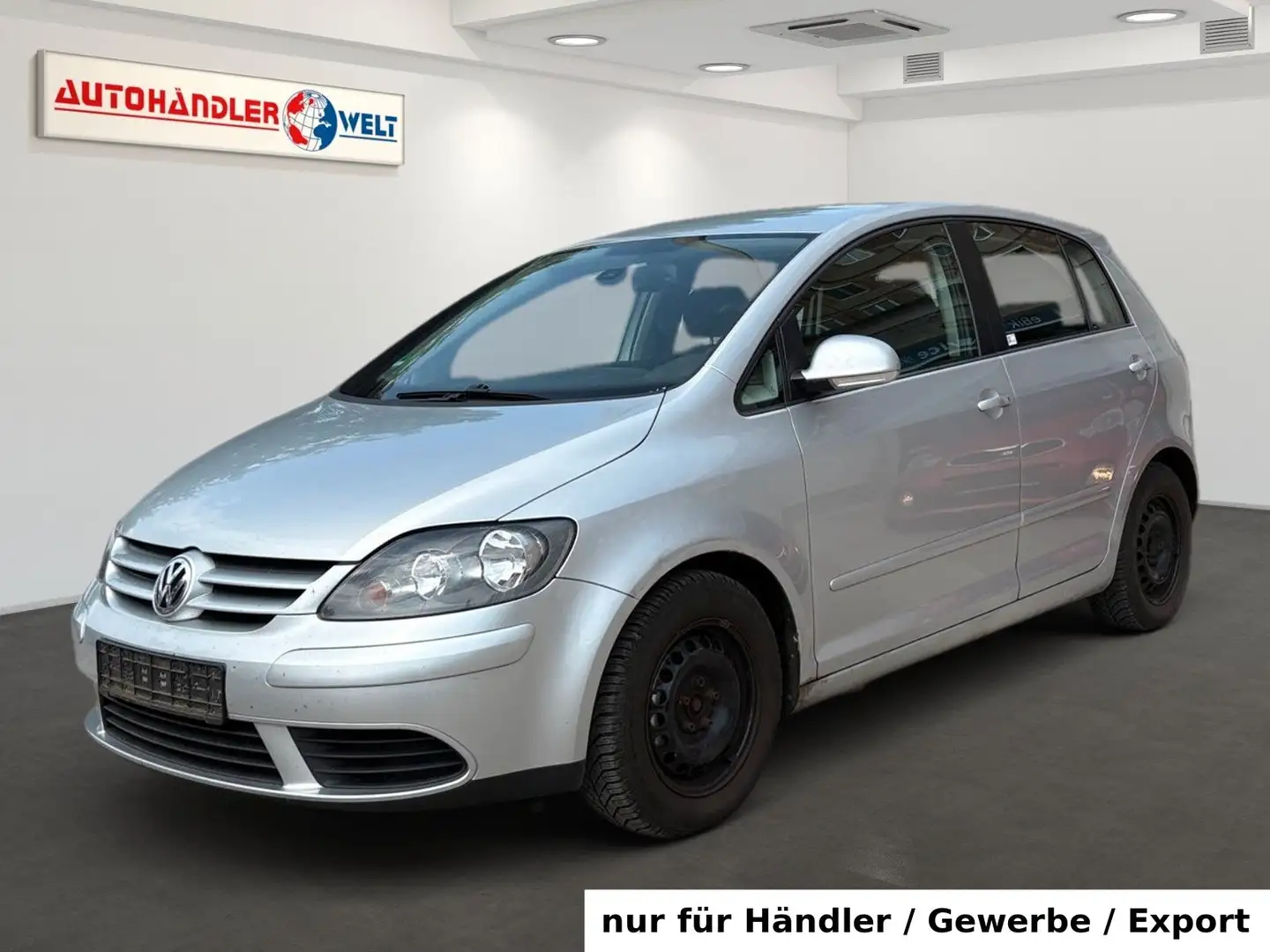 Volkswagen Golf Plus 1.6 AAC Navi PDC AHK Zilver - 1