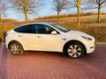 Tesla Model Y RWD, inkl. original Tesla-Winterreifen mit Felgen Weiß - thumbnail 6
