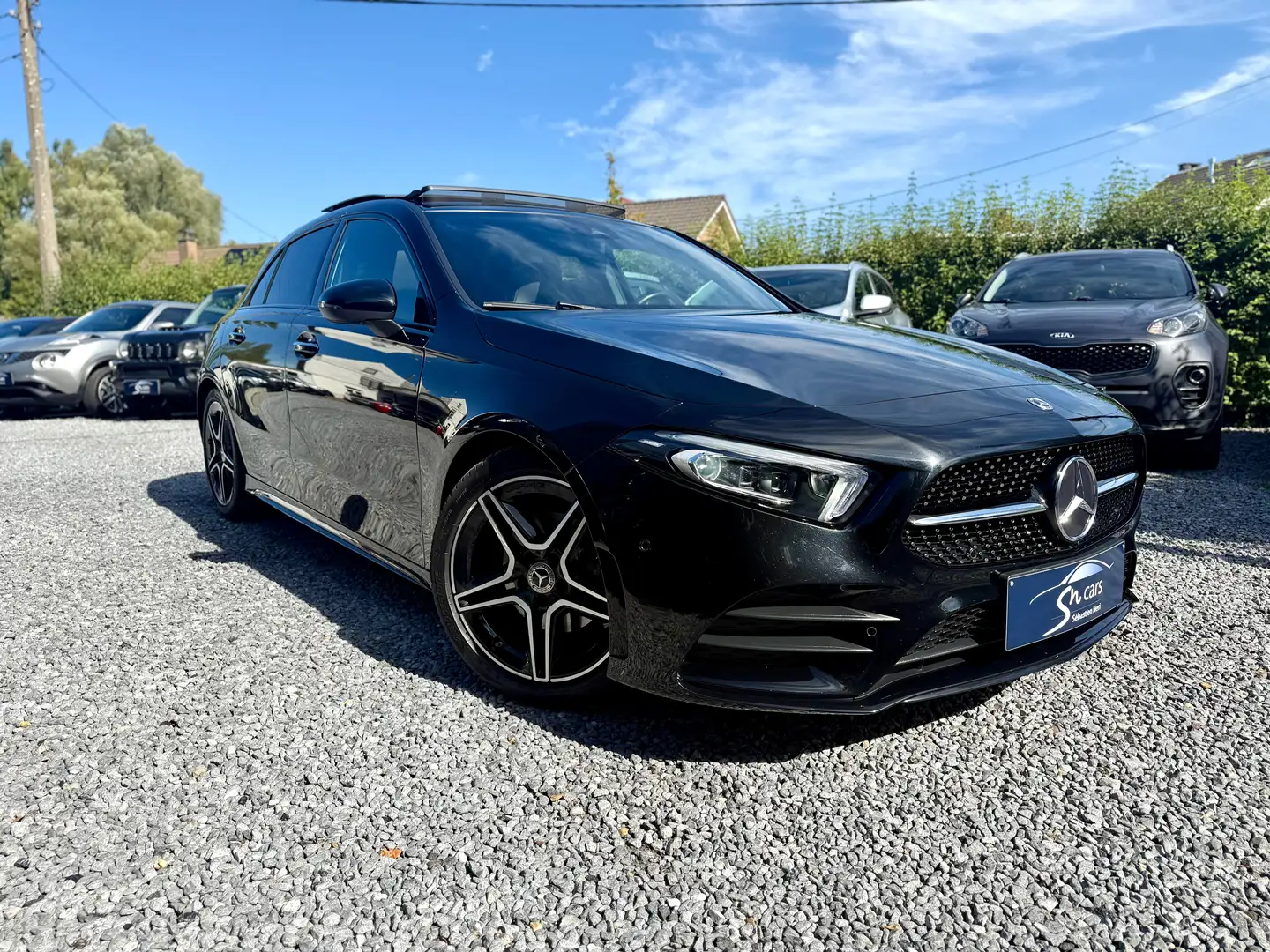 Mercedes-Benz A 180 A 180 d *** AMG PACK *** ilpeccable Noir - 1
