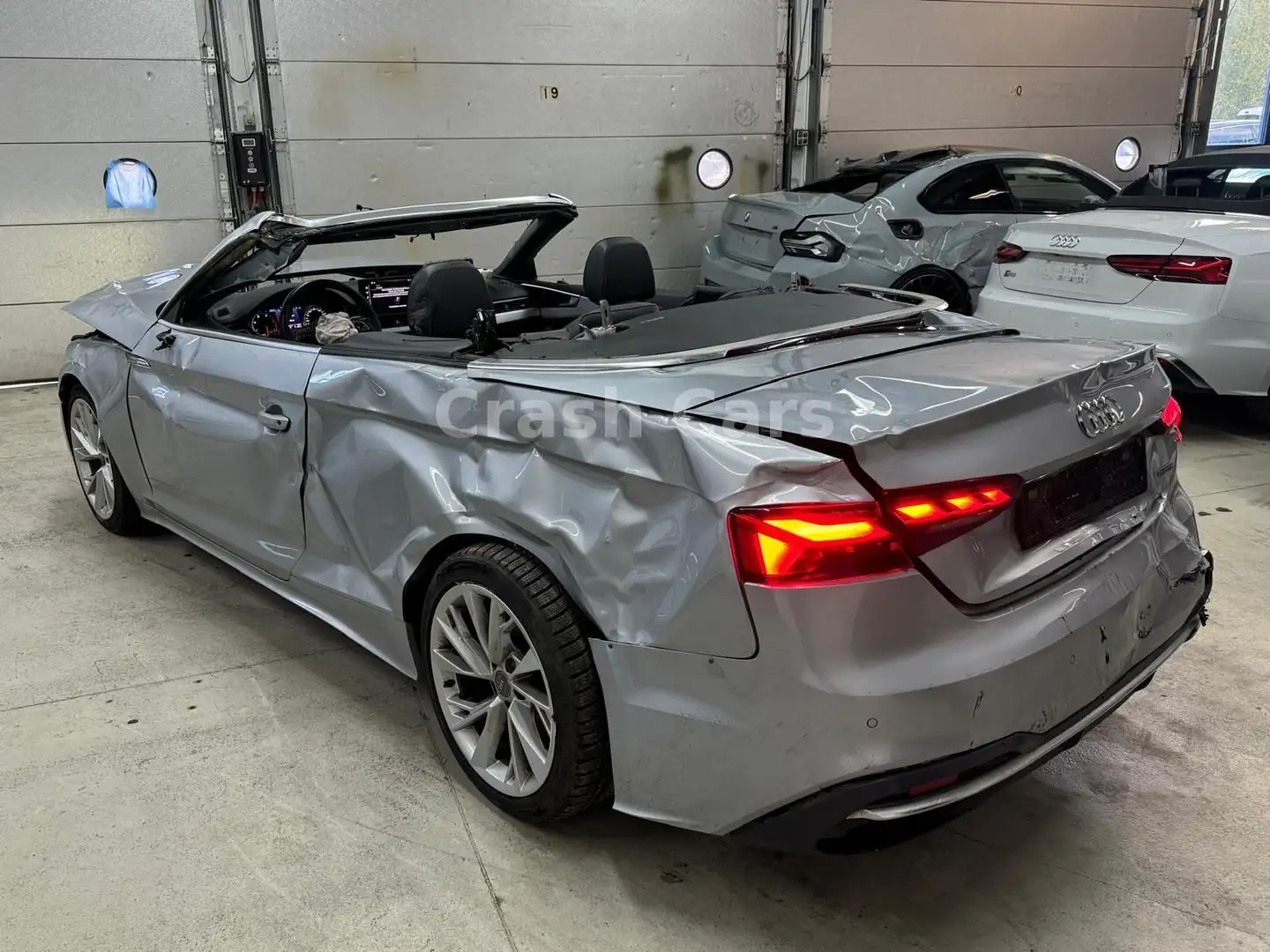 Audi A5 Cabriolet 40 TDI quattro S-Line*ACC*Head-Up* Argent - 2