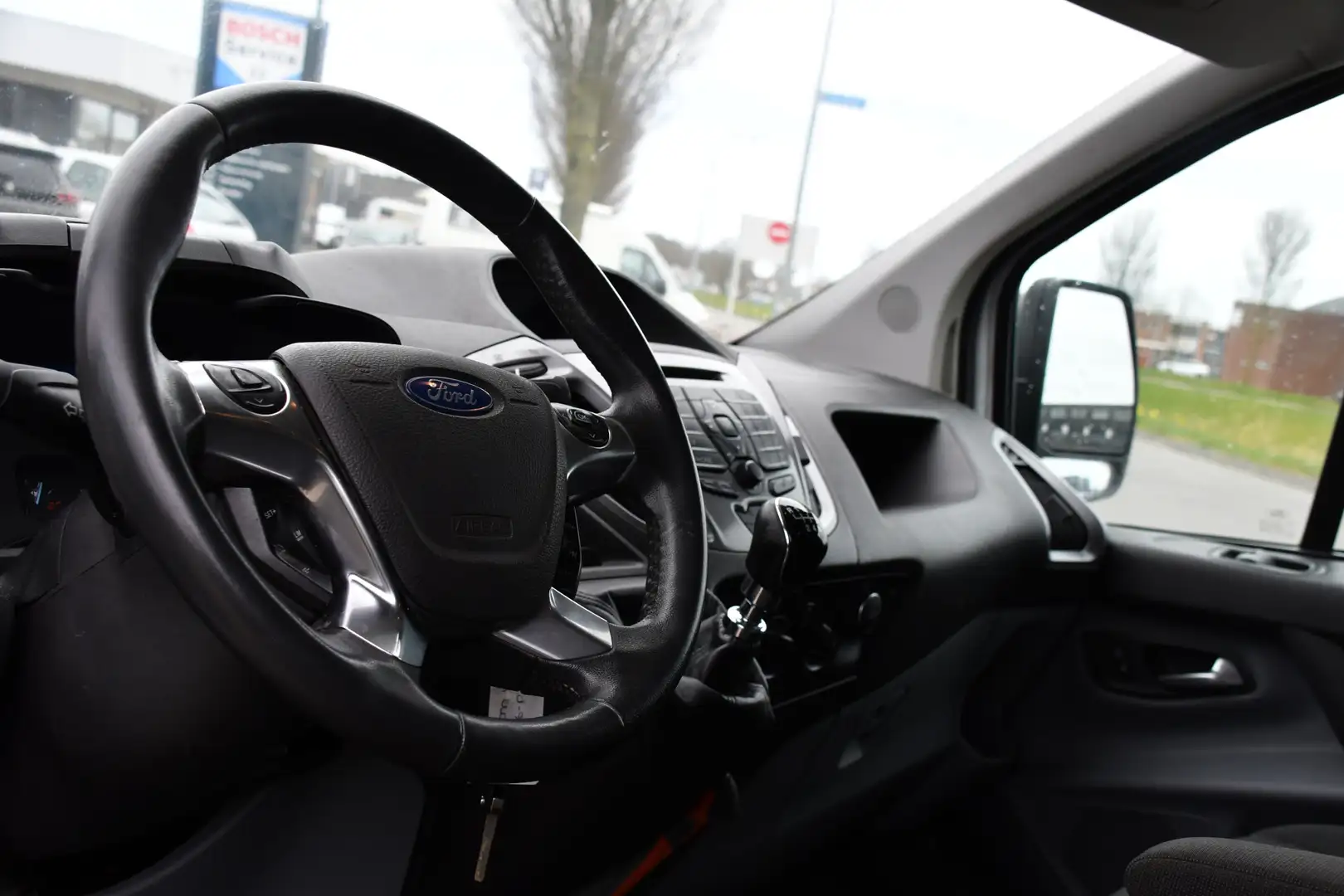 Ford Transit Custom 2.2 TDCI L1H1 Black & White Edition Cruise, Airco, Blanc - 2