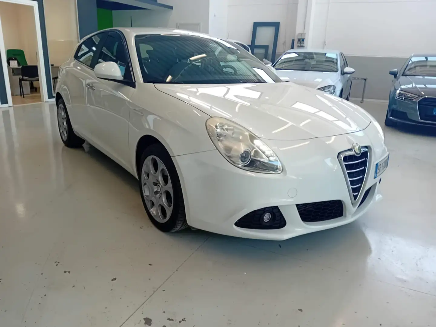 Alfa Romeo Giulietta Giulietta 1.6 jtdm(2) Distinctive Blanco - 1