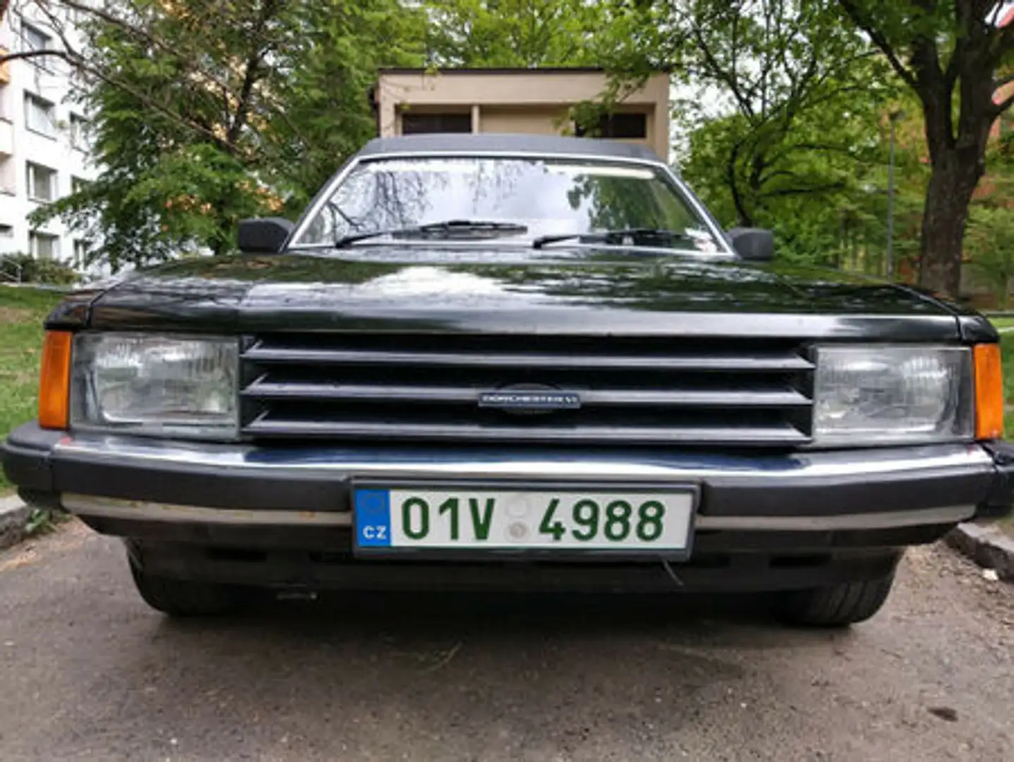 Ford Granada Dorchester Negro - 2