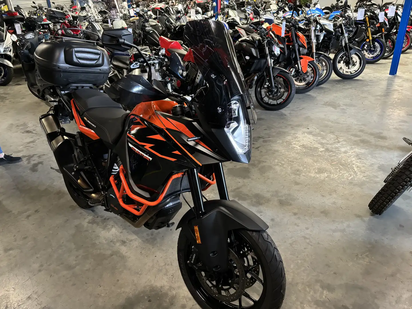 KTM 1090 Adventure 1050 CC Orange - 2