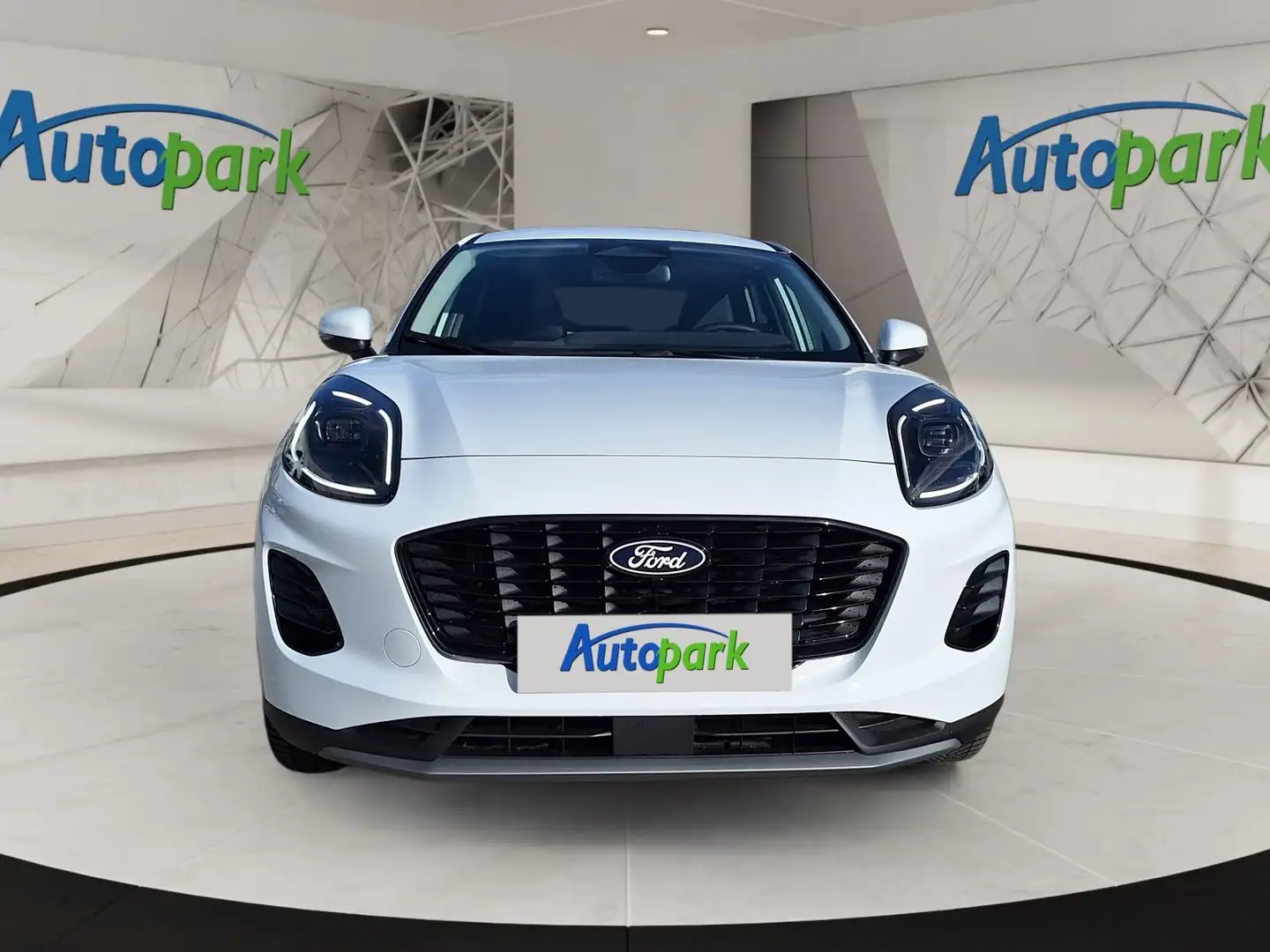 Ford Puma Titanium Weiß - 2