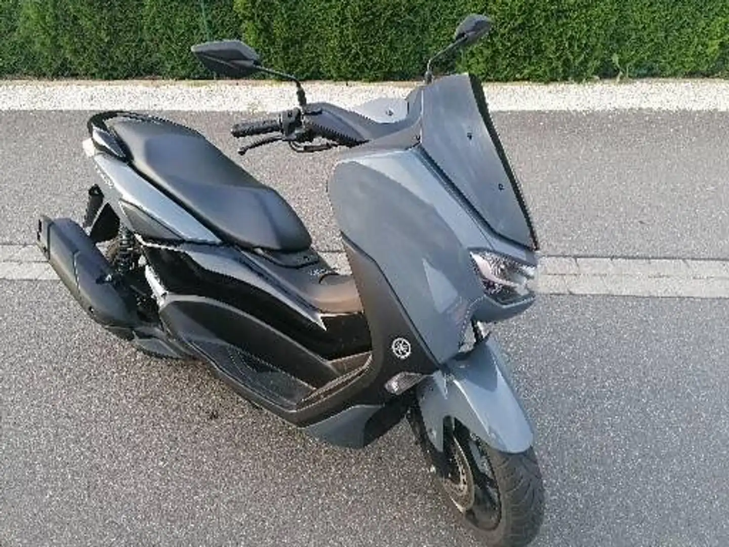 Yamaha NMAX 125 Gri - 2