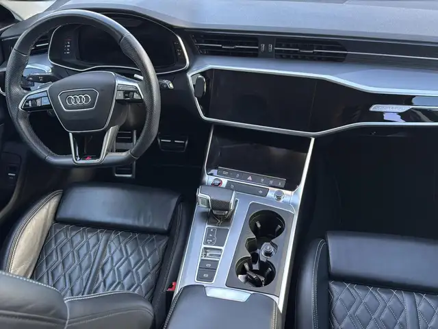 Audi S6 view 15