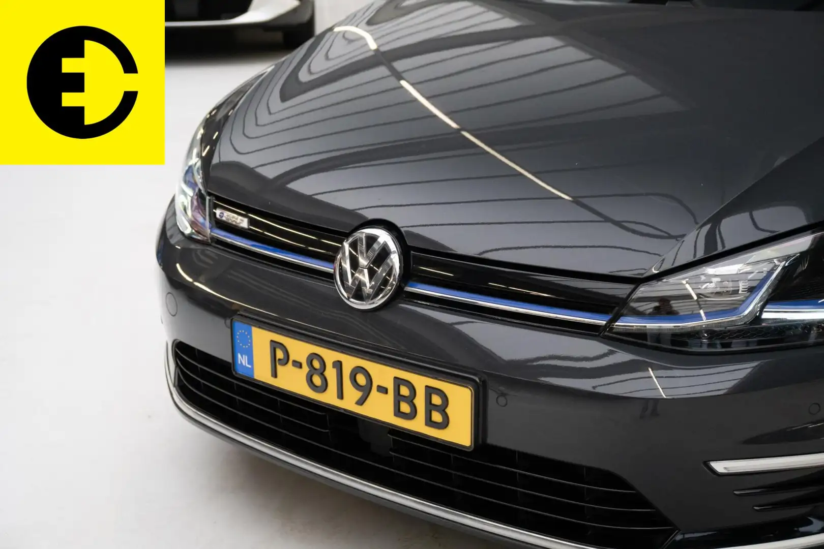 Volkswagen e-Golf E-DITION | 93% SOH | Parkeersensoren | Keyless sta Grijs - 2